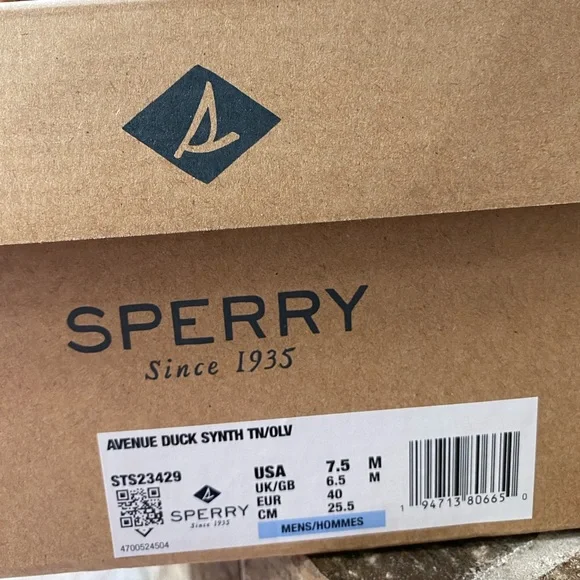 SPERRY Men's Brown and Green Duck Boots - Picture 9 of 16